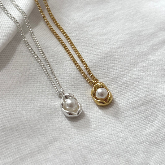 Pea shaped irregular pearl Necklace | Delicate necklace with moonstone pendant | Gift for Her